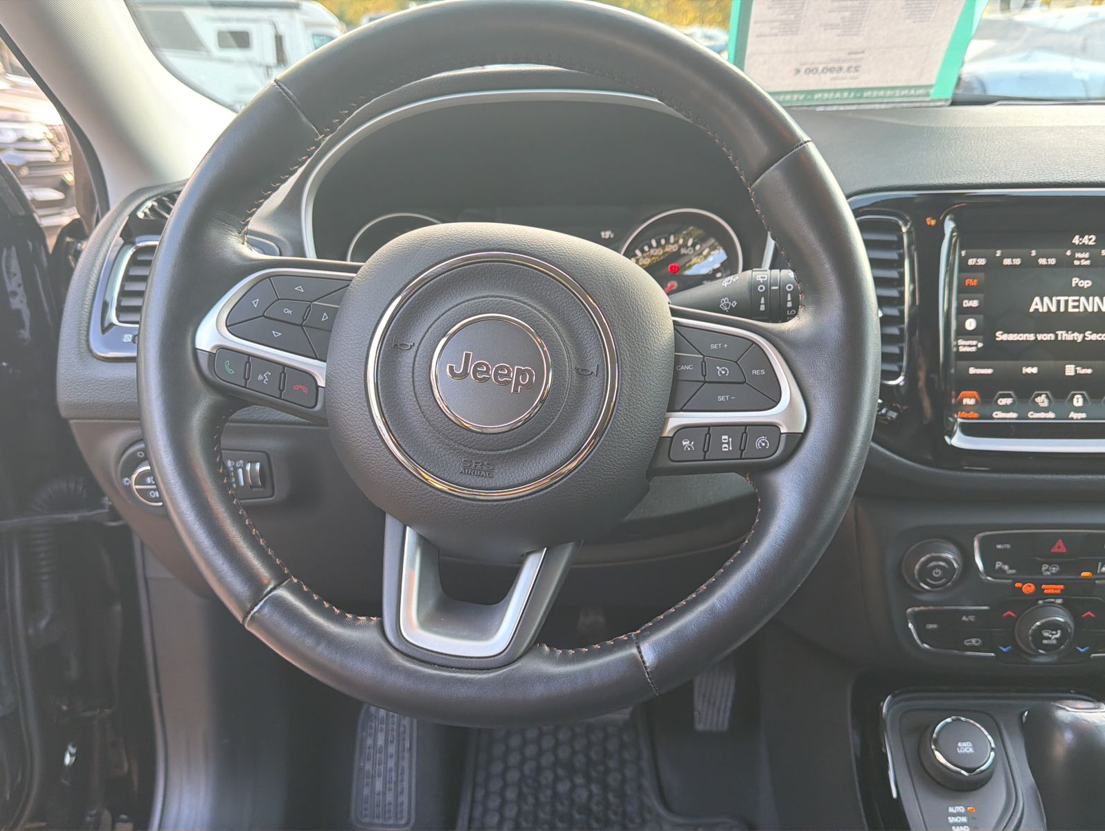 Fahrzeugabbildung Jeep Compass 1.4 MULTIAIR LIMITED 4x4 170PS