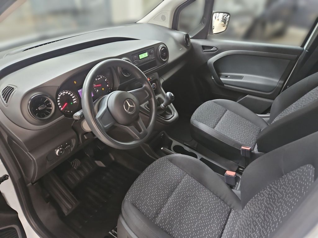 Fahrzeugabbildung Mercedes-Benz Citan 108 Kasten BASE Standard Klima PTS hi.
