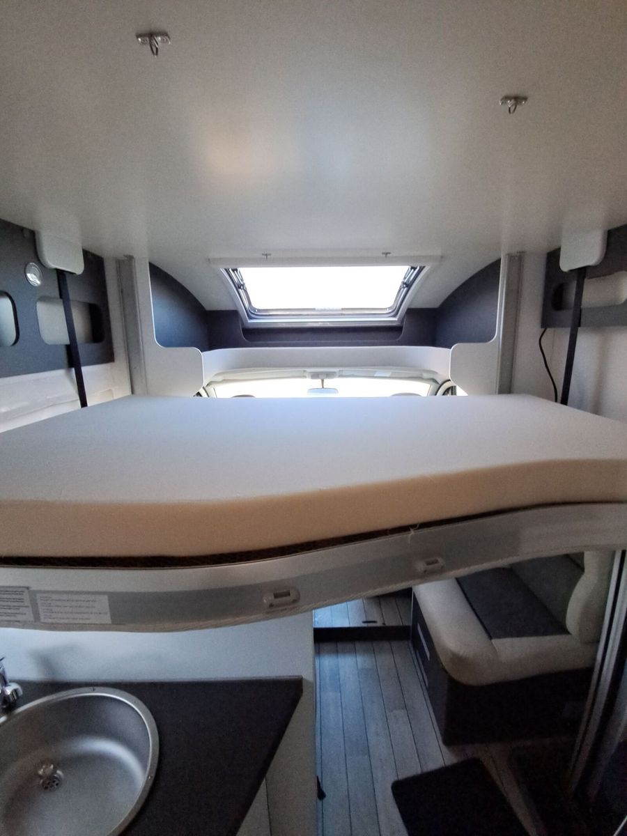 Fahrzeugabbildung Forster T FT745EB TV/Sat/Navi/Markise/Solar/Fahrradträ.