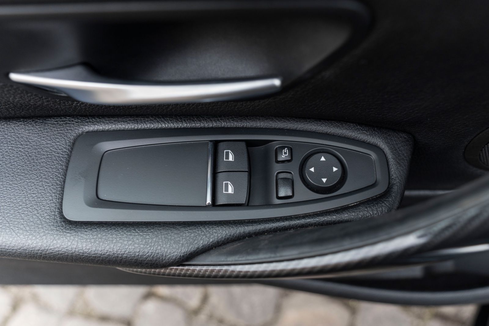 Fahrzeugabbildung BMW 430I M-Performance HIFI LED KAM CARPLAY CARBON