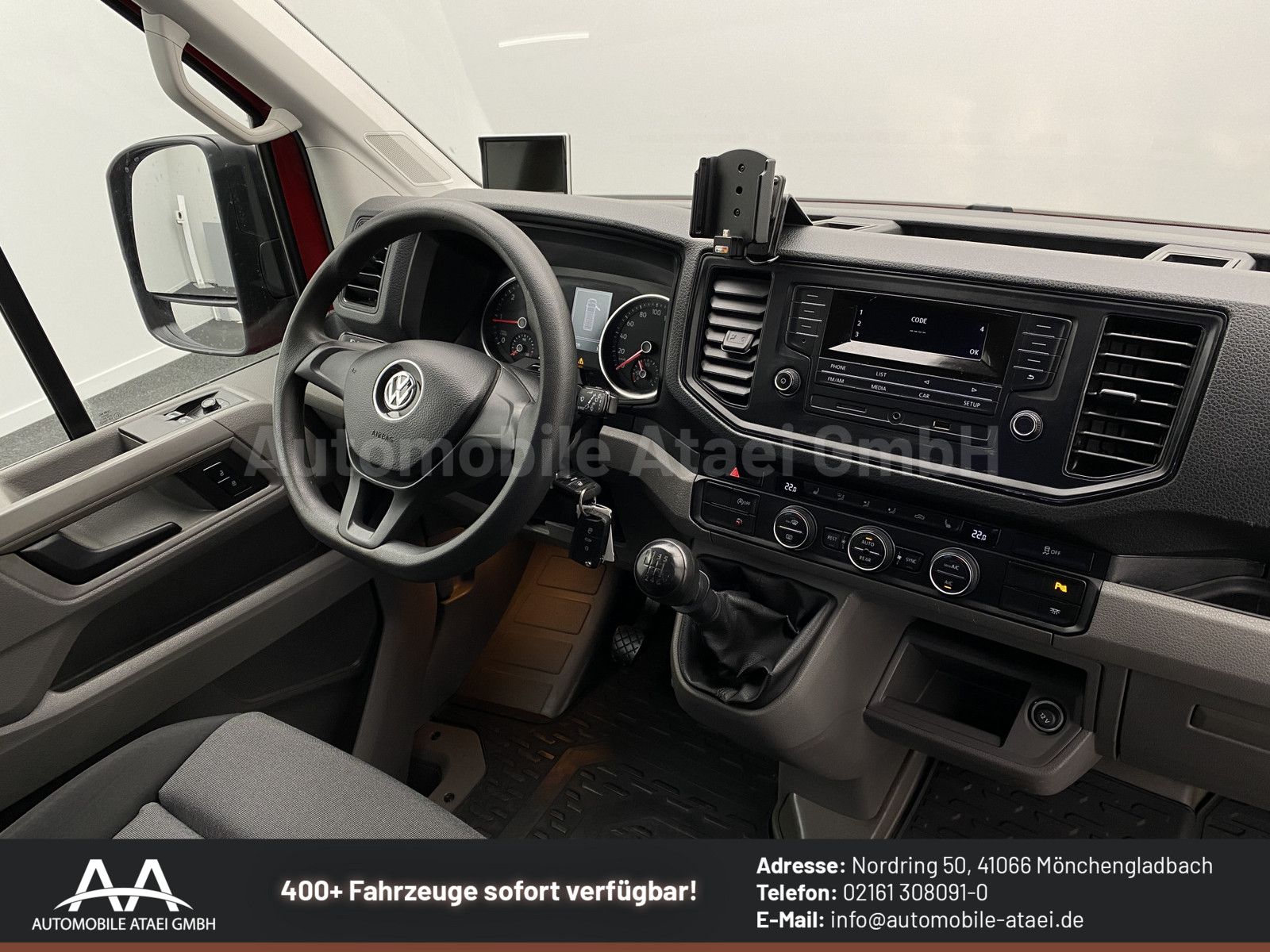 Fahrzeugabbildung Volkswagen Crafter 35 Kombi *ROLLSTUHL-LIFT* 6-SITZE (2565)