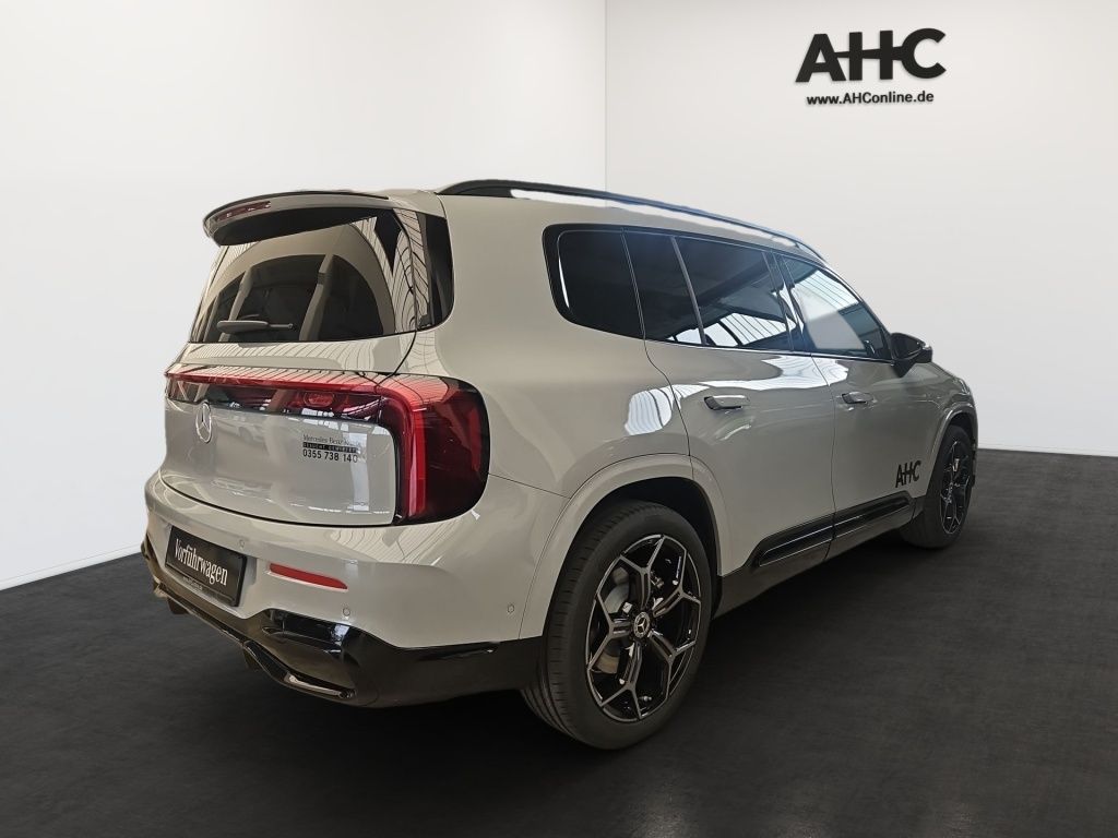 Fahrzeugabbildung Mercedes-Benz GLB 200 4MATIC +AMG+Night+AHK+DynLicht+Pano+