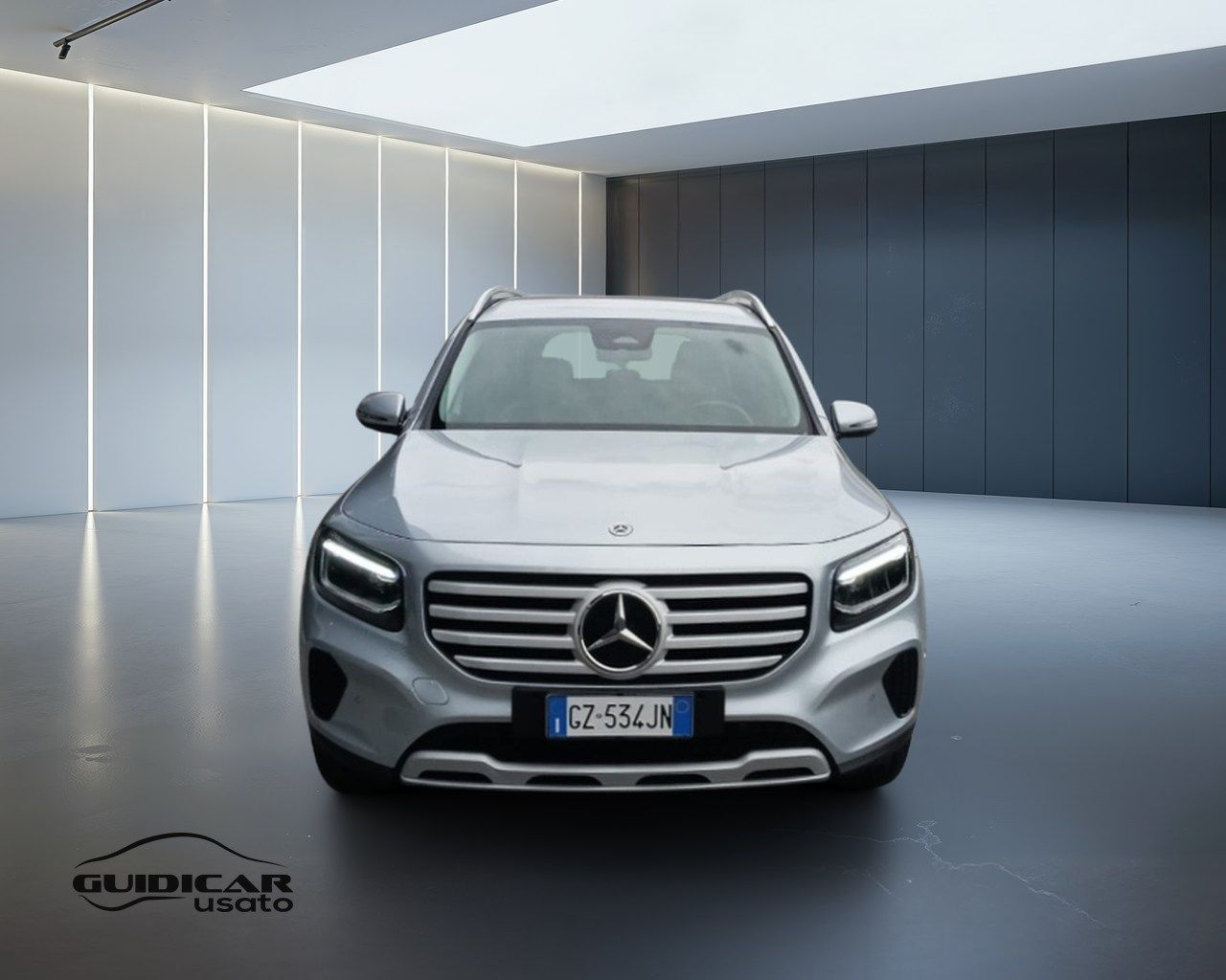 Mercedes-Benz GLB - X247 2023 - GLB 180 d Advanc imagem 2