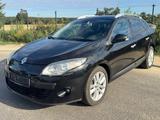 Renault Megane III Grandtour Dynamique Pano/Keyless - Renault Megane: Dynamique