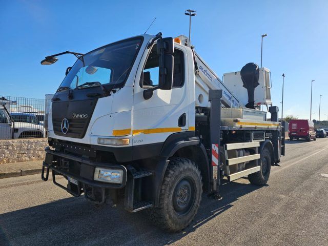 Mercedes-Benz MERCEDES-BENZ UNIMOG U20 4x4