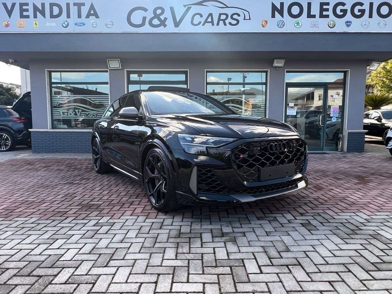 Audi Q8 - 1