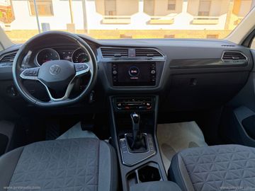 Volkswagen Tiguan - 10