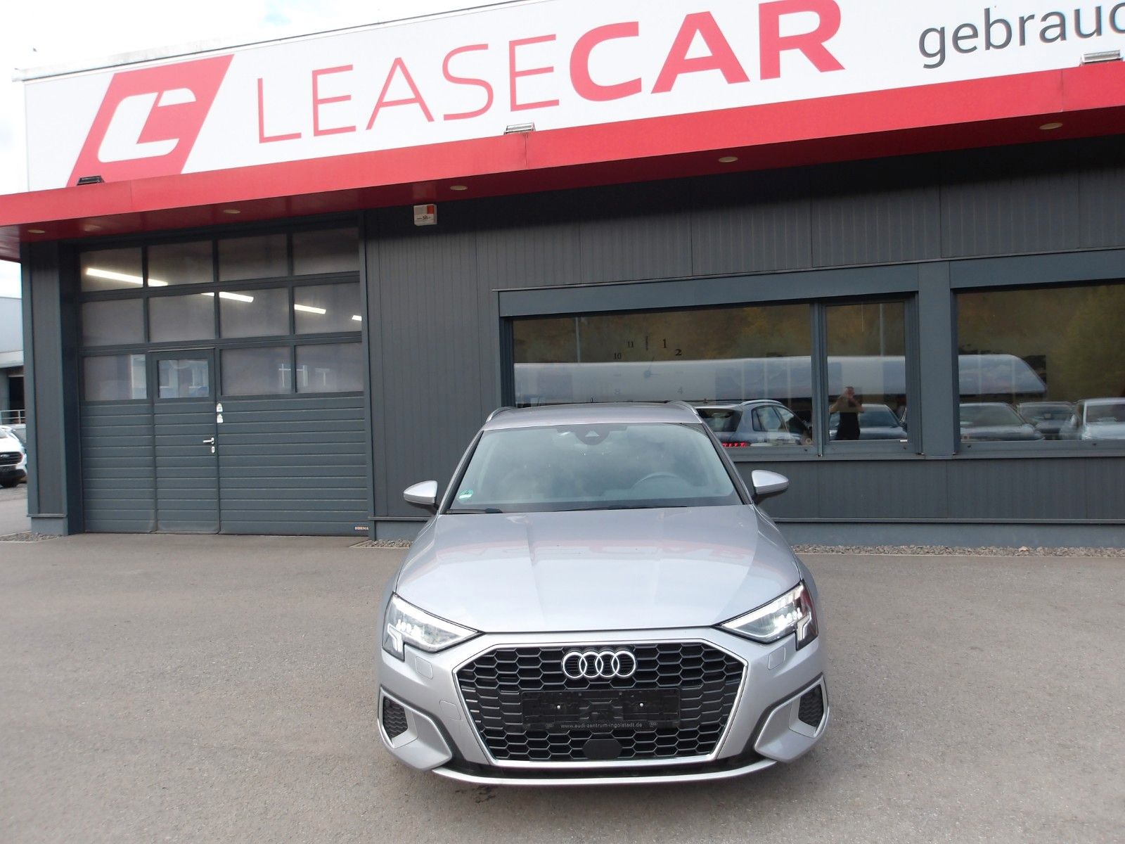Audi A3 SB 35 TDI advanced "AHV" EXP € 16990.- imagem 2