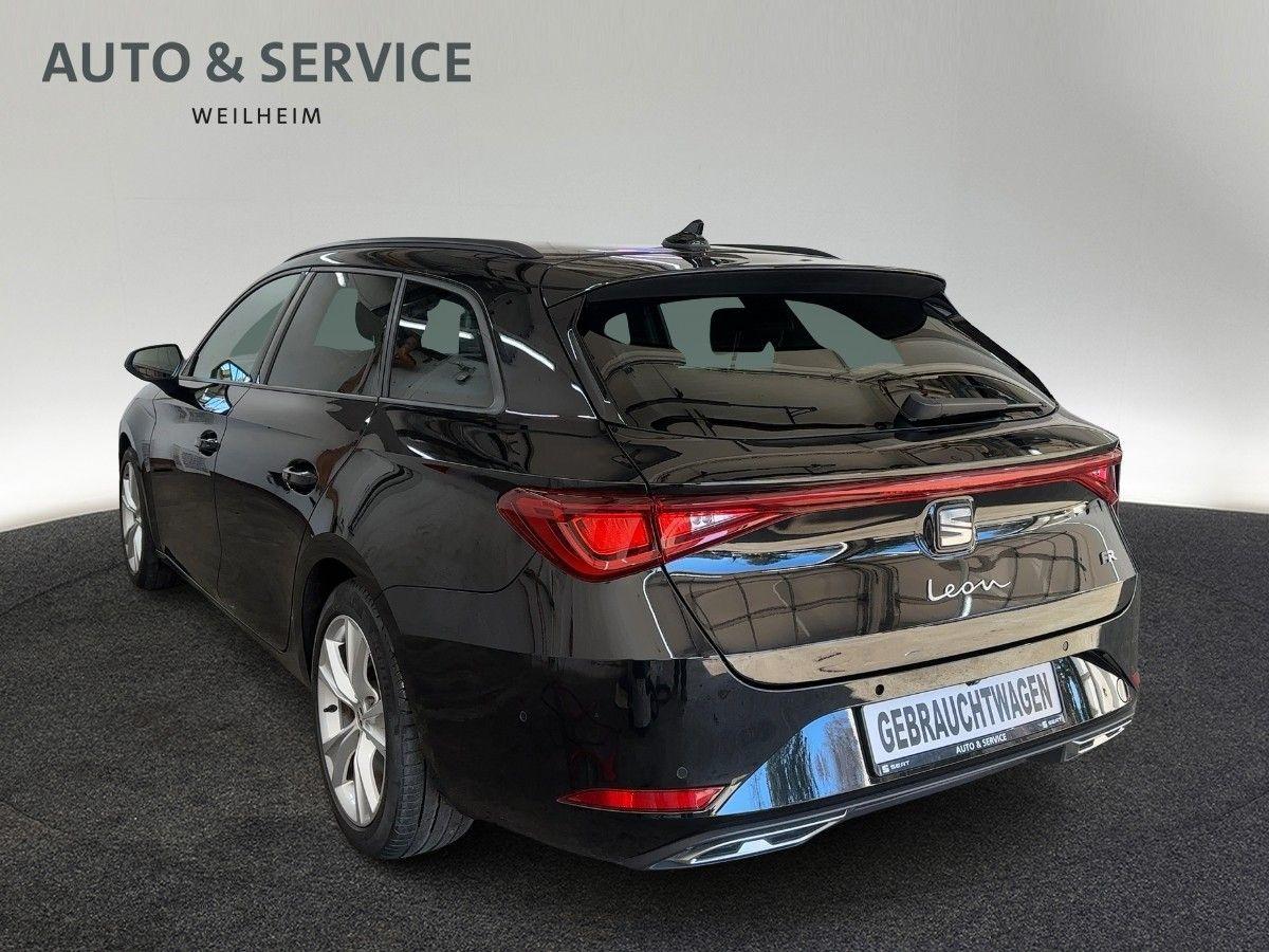 Seat Leon Sportstourer 1.5 eTSI  FR DSG*NAVI*AHK*ACC*