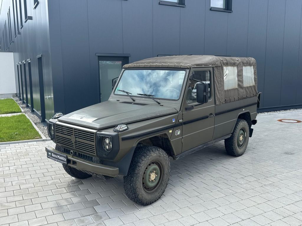 Mercedes-Benz G 230