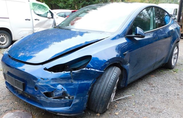 Tesla Model Y Long Range Dual Motor AWD