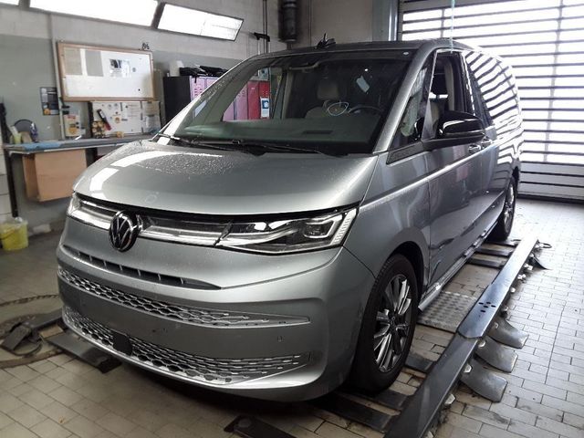 Volkswagen T7 MULTIVAN 2.0TDi STYLE LANG/StHz/PANO/AHK/HuD