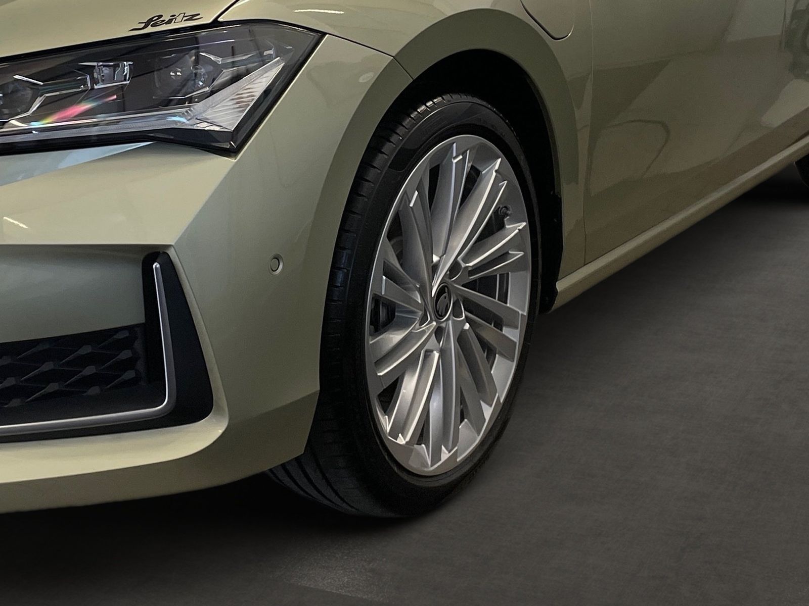 Skoda Superb - Bild 9