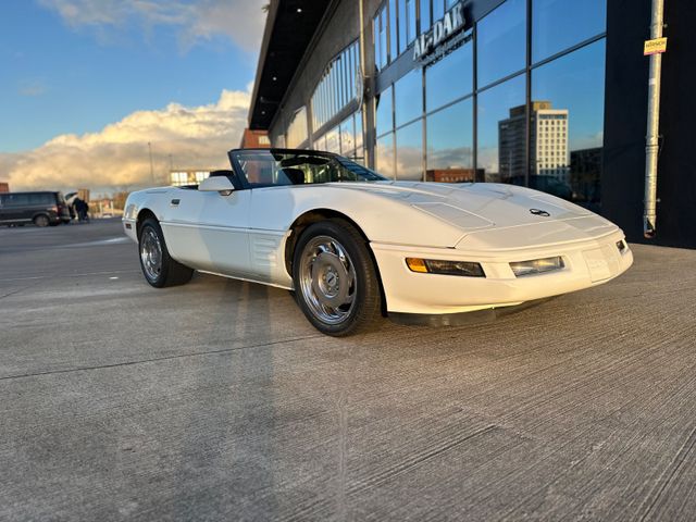 Corvette C4  Cabrio  V8  1.Hand