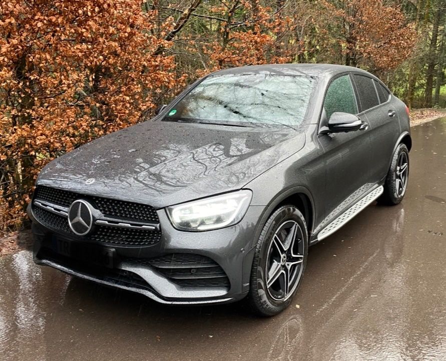 Image of Mercedes-Benz GLC 220