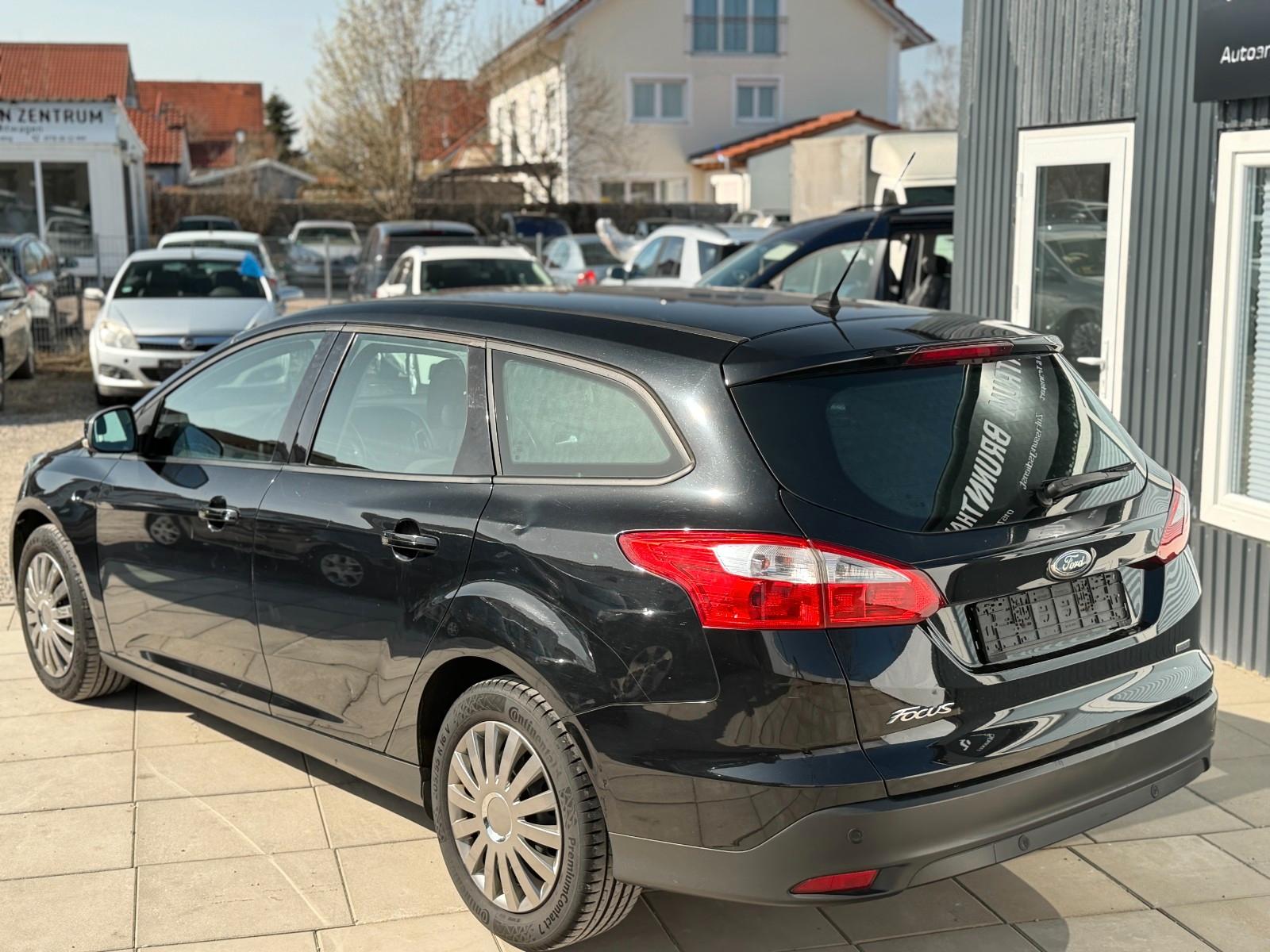 Ford Focus 2013 — photo 5