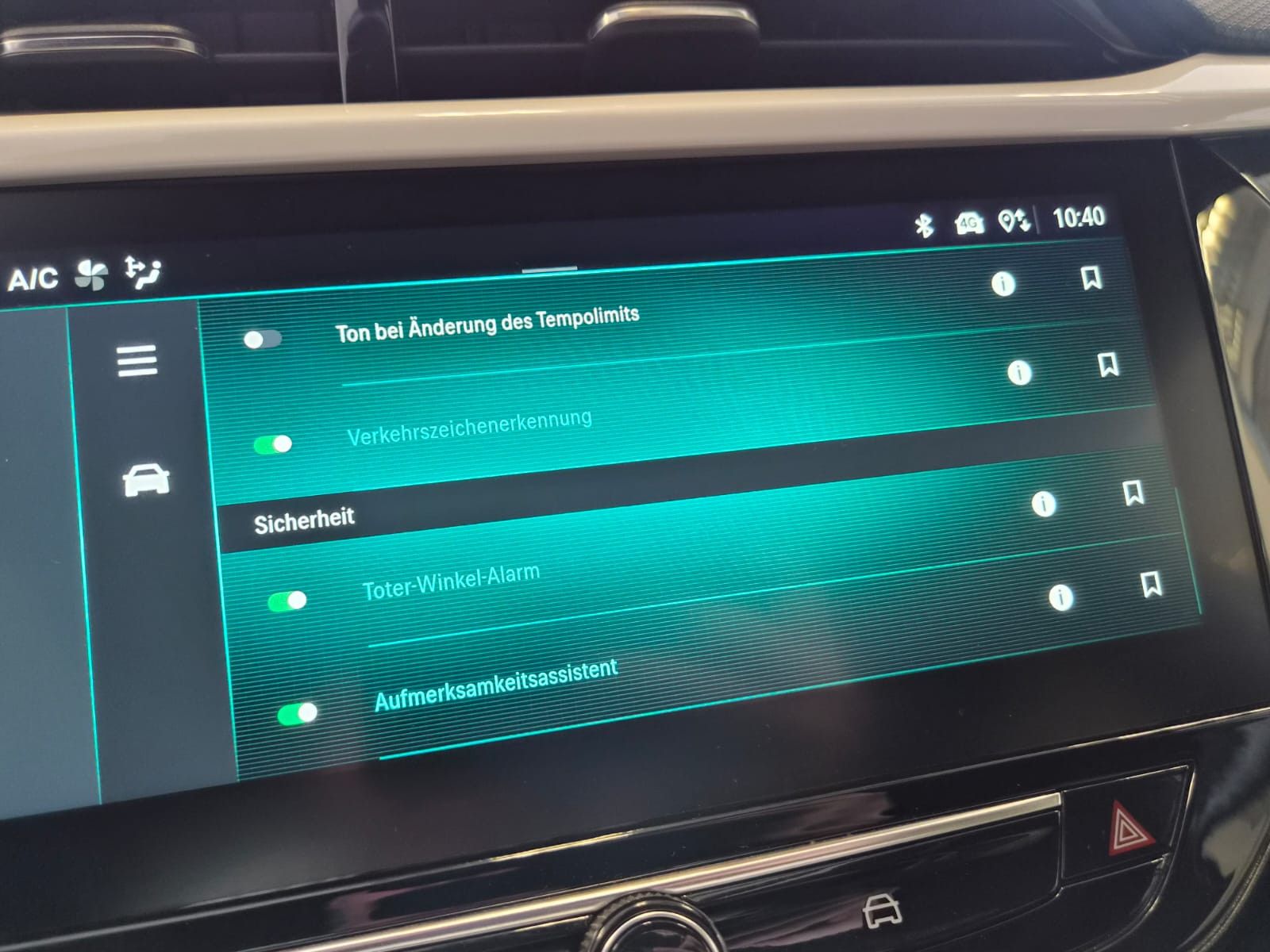 Fahrzeugabbildung Opel Corsa F GS / KAMERA/NAVI/CARPLAY/6TKM