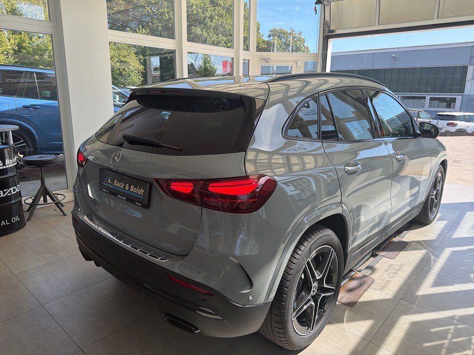 Mercedes-Benz GLA 250 AMG-Line Special Edition PANO BURM AHK M foto 4