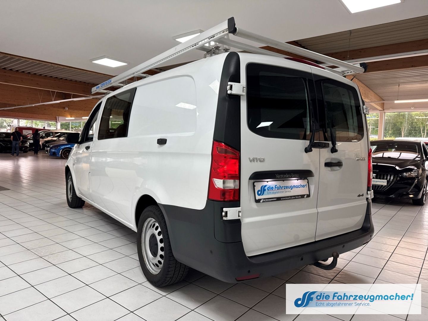 Fahrzeugabbildung Mercedes-Benz Vito Mixto 116CDI 4x4 extralang SORTIMO AHK Navi