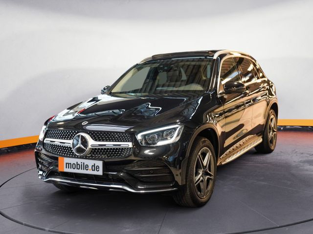 Mercedes-Benz GLC 300 e 4M AMG Line DISTRONIC Pano AHK KEYLESS