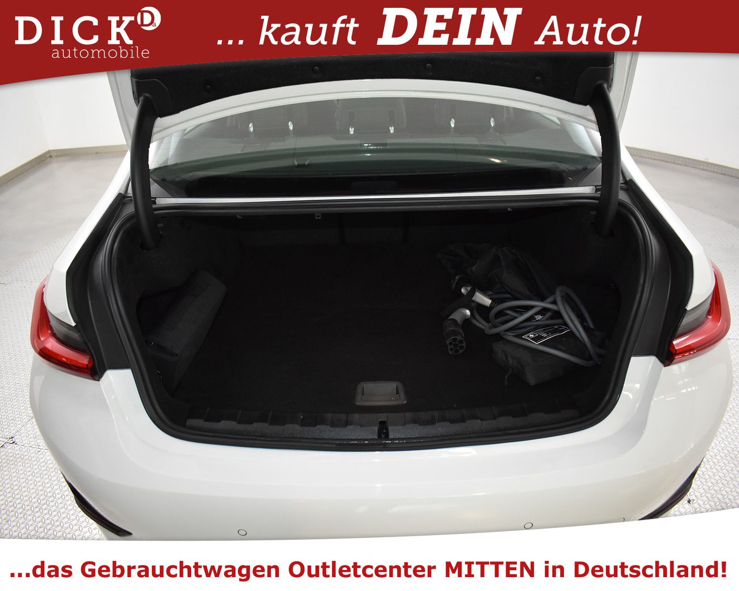 BMW 330e Sport Line LEDER+VIRTU+PROF+LED+SHZ++ACC+MF - Image 21