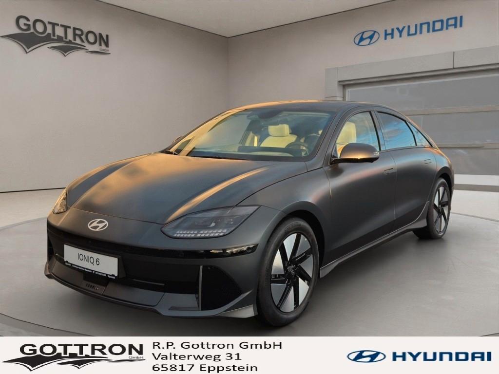 Hyundai UNIQ | 77,4 kWh | 614 km | Matrix | HUD | 360°