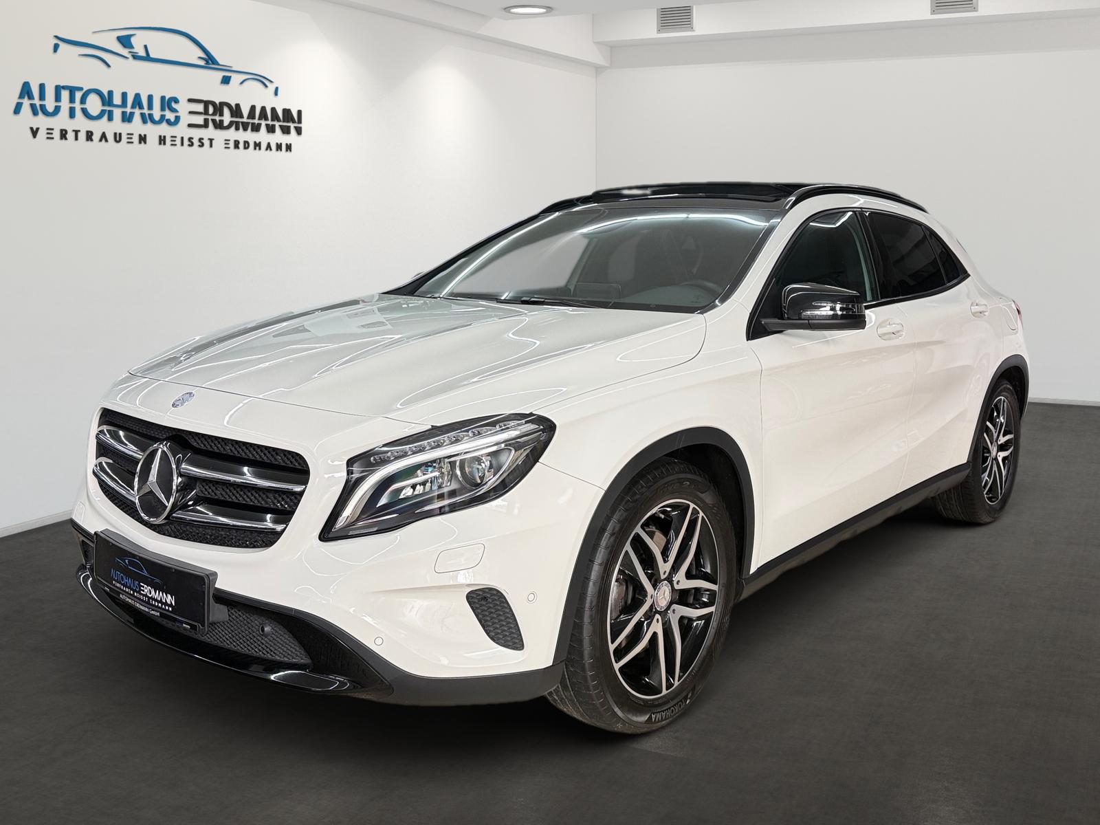 Mercedes-Benz GLA 250 4M*Autom*Pano*Navi*R-Kam*Xenon*18 Zoll