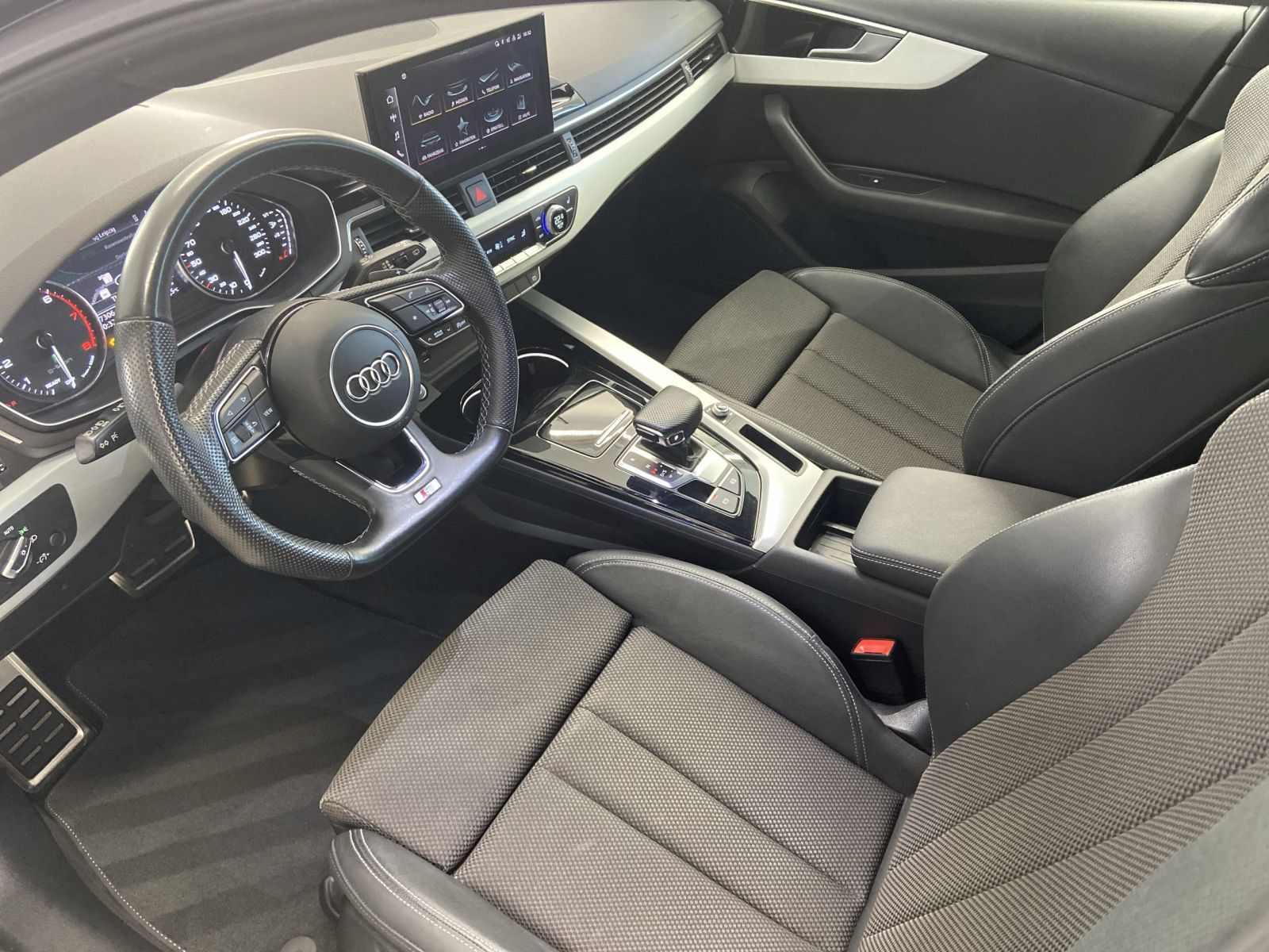 Audi A4 - Bild 7