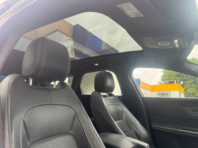Fahrzeugabbildung Jaguar XF 20d 180PS R-Sport Sportbrake LEDER KAMERA