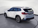 BMW X1 sDrive20iA AHK Rückfahrkamera Navi DSG Adapti - Autos mit Navi & Rückfahrkamera