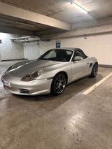 Porsche Boxster 2.7 - - Porsche Boxster: Silber