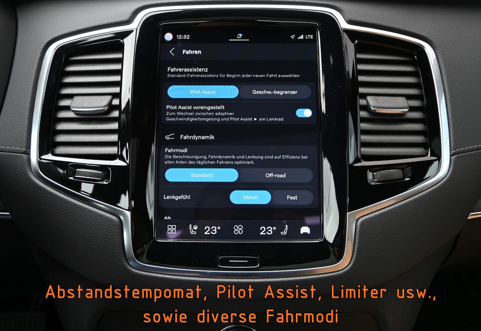 Fahrzeugabbildung Volvo XC90 B5 D AWD Plus Dark °ACC°AHK°PANO°STANDHEIZ°