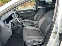 Foto Nummer 8: VW Golf