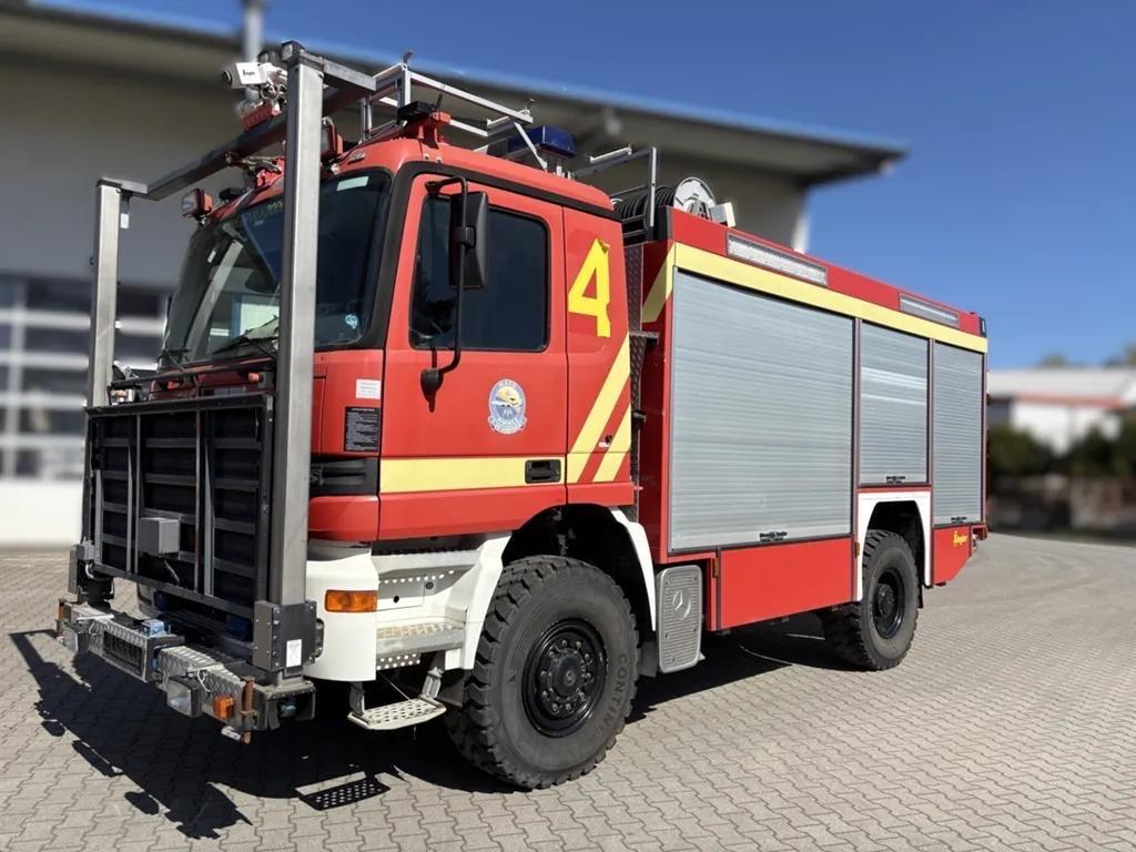 Mercedes-Benz 1848 V8 4x4  Allrad 16 Gang Flugfeld TLF NATO
