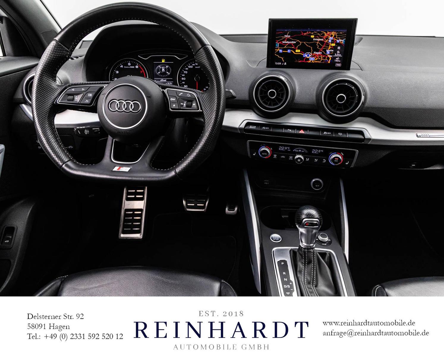 Audi Q2 35TFSi 2x S LINE BLACK ACC/PANO/AHK/KEYLESS