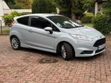 Ford LIMITIERTE SONDERSERIE Fiesta 1,6 EcoBoostST200  - Ford Fiesta: Grau