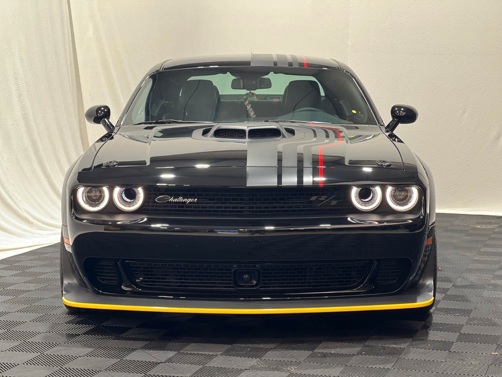 Fahrzeugabbildung Dodge Challenger R/T Scat Pack Shakedown "Last Call"