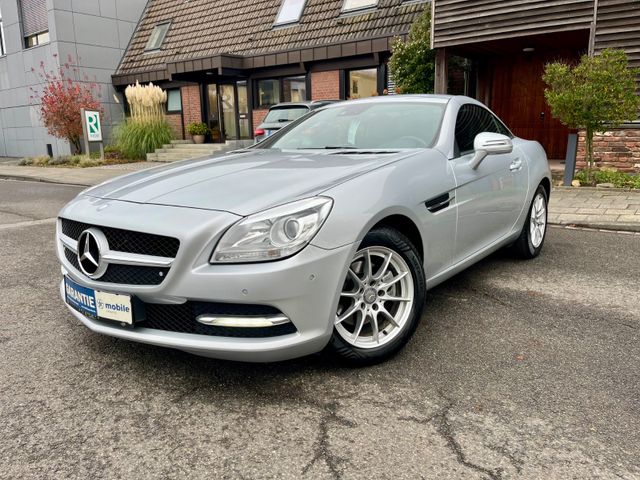 Mercedes-Benz SLK 200*Sportpaket*Leder*Navi*Led*TüvNeu*Garanti