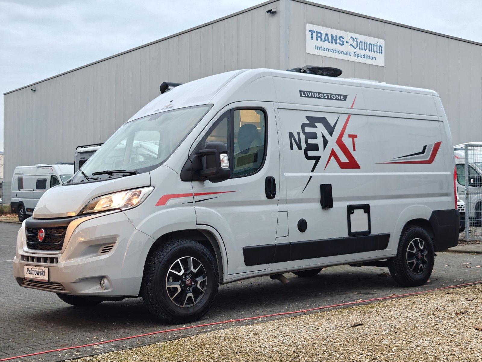 Fahrzeugabbildung Roller Team Livingstone Next 540 - SAT, TV, Solar, Kamera -