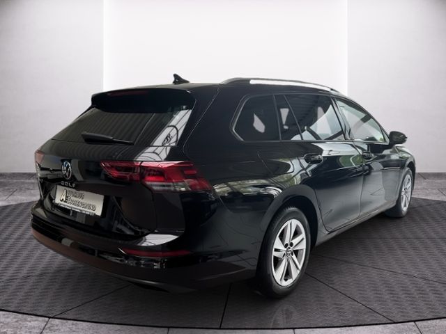 Fahrzeugabbildung Volkswagen Golf Var. Life 2.0 TDI DSG KLIMA LED NAVI KAMERA