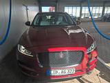 Jaguar F-Pace 20d AWD Portfolio Automatik Portfolio - rote Jaguar F-Pace