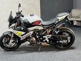 BMW S 1000R Akrapovic, Dynamic Paket - BEHINDERTEN UMBAU BENZIN