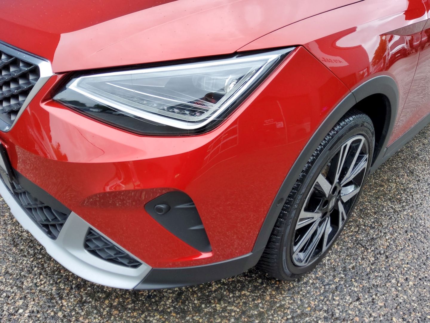 Fahrzeugabbildung SEAT Arona Xperience LED ACC PDC Rückfahrkamera Navi