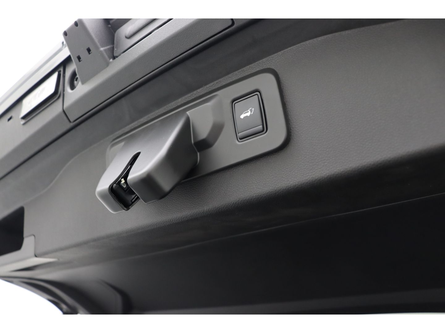 Fahrzeugabbildung Mitsubishi Eclipse Cross Diamant Top 11 KW LUXURY-Paket