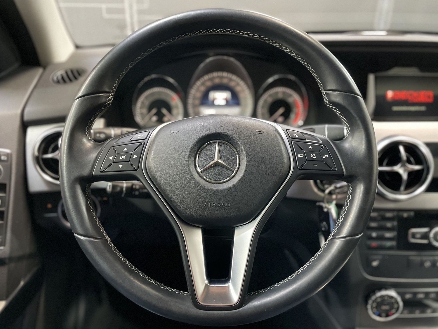 Fahrzeugabbildung Mercedes-Benz GLK 220 CDI BlueEfficiency 4Matic #Tempomat#Navi