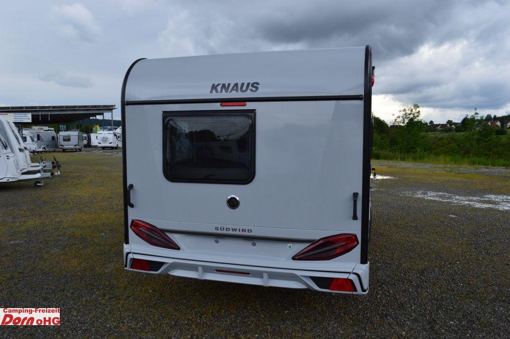 Knaus Südwind 420 QD 60 YEARS Kühlschrank 142l