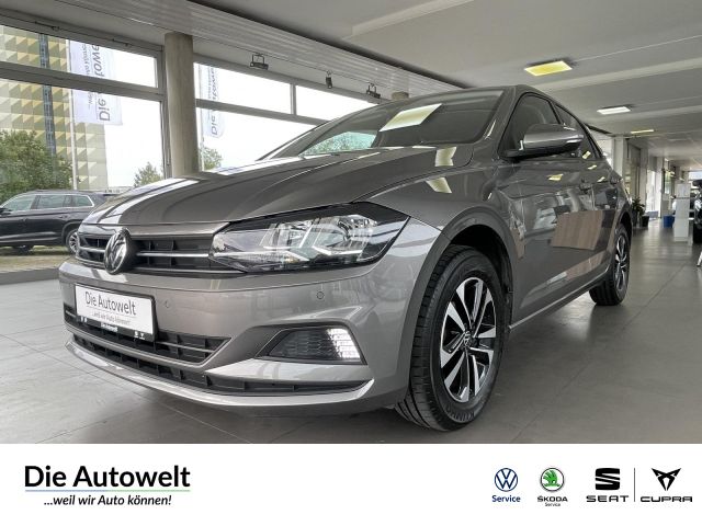 Volkswagen Polo 1,0 United NAVI PDC KLIMA SHZ FREISP. BT LM