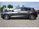 Ford Focus 1.5 Titanium Aut. AHK ACC Navi HuD LED Kam - Ford Focus mit Anhängerkupplung