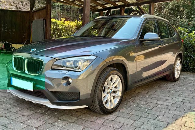 BMW BMW X1 sDrive18d LCI X-Line | Automatik | AHK 