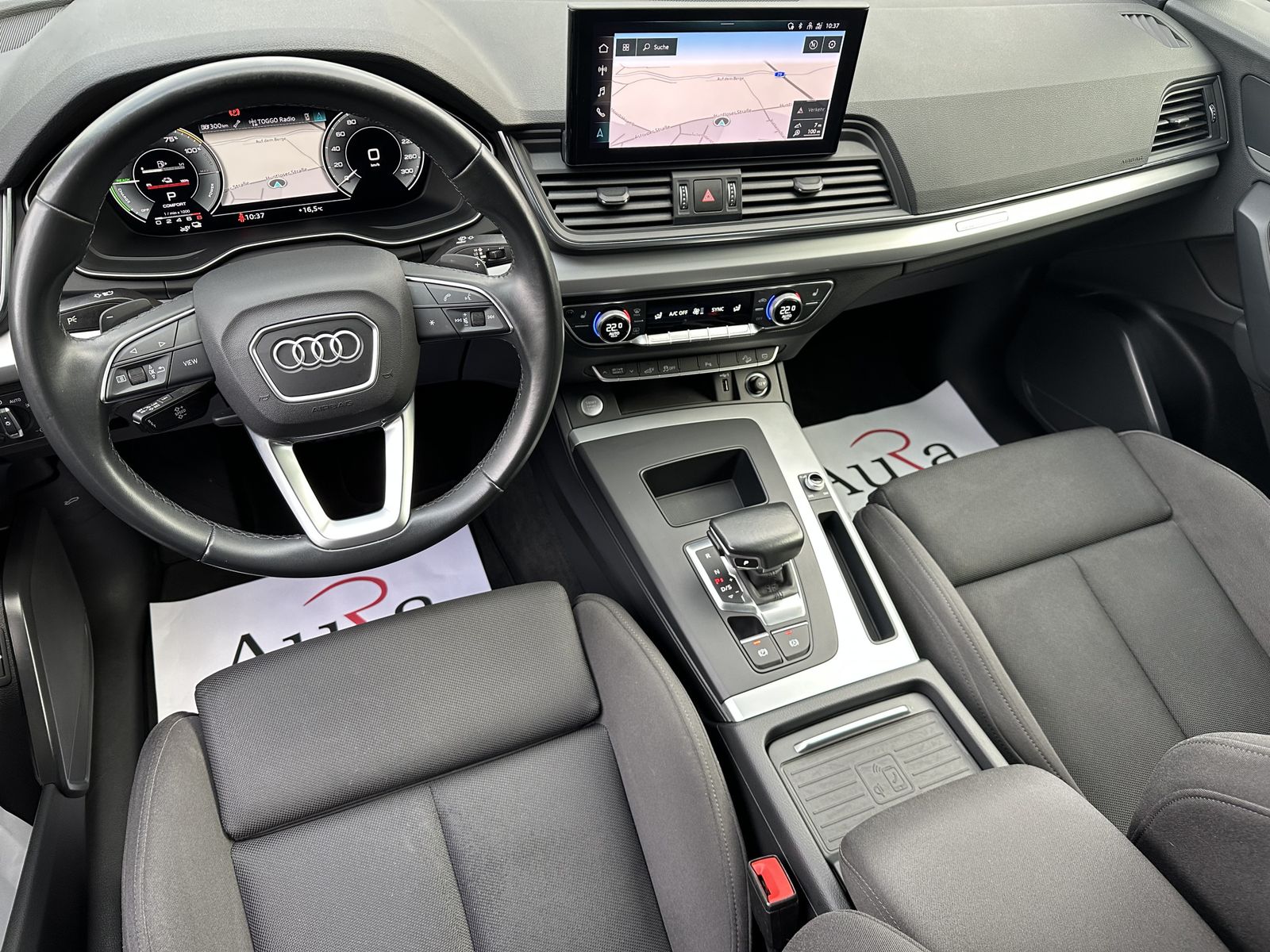 Fahrzeugabbildung Audi Q5 50 TFSI e Quattro NAV+LED+KAM+V-COCK+TEMPOMAT